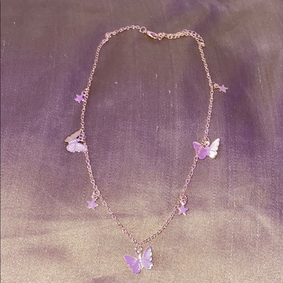 Jewelry - Gold butterfly star choker